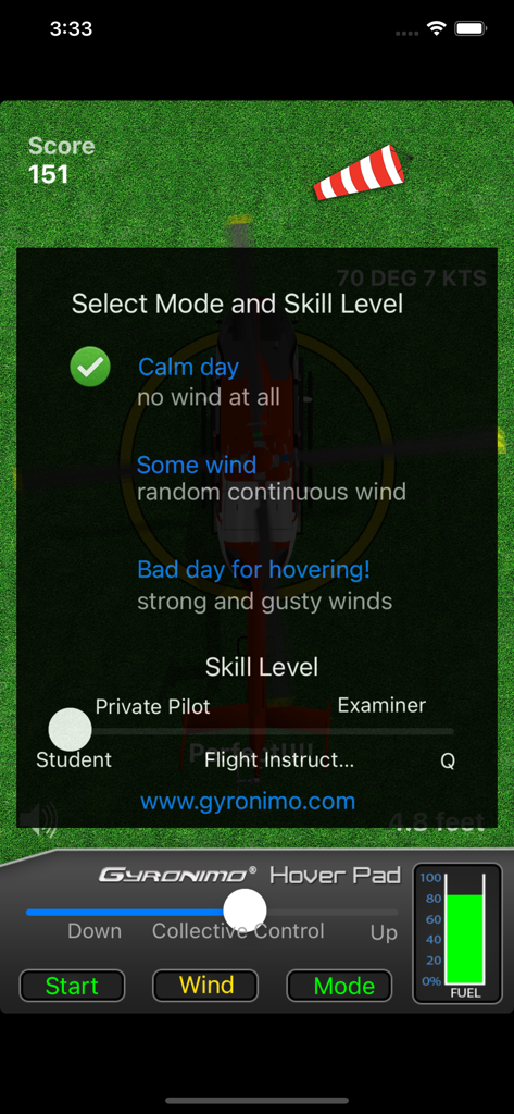 Hover Pad - Interface do aplicativo Hover Pad mostrando o modo de voo do helicóptero e o menu de seleção de nível de habilidade