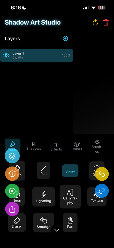 Shadow Draw - Shadow Art Studio interface showing drawing tools and layer management features
