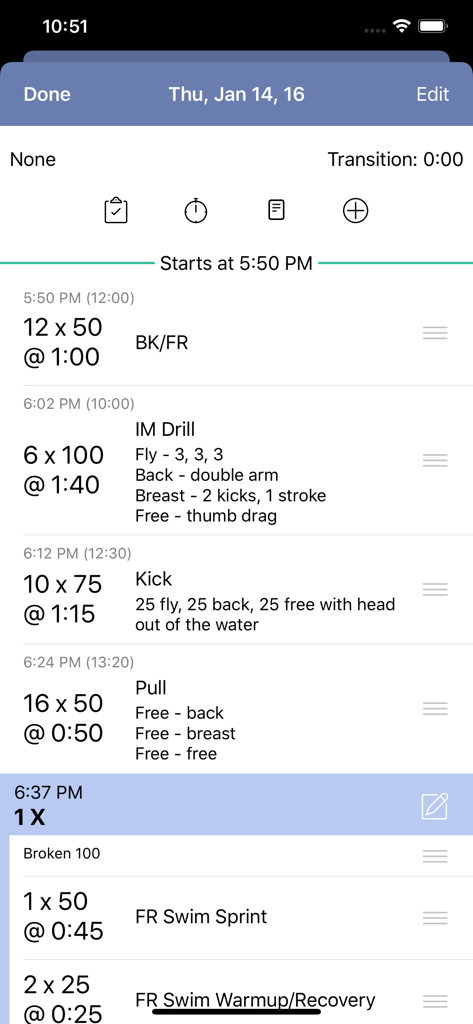 Workouts X - Interfaz de la aplicación Workouts X que muestra un horario detallado de entrenamiento de natación con ejercicios e intervalos.