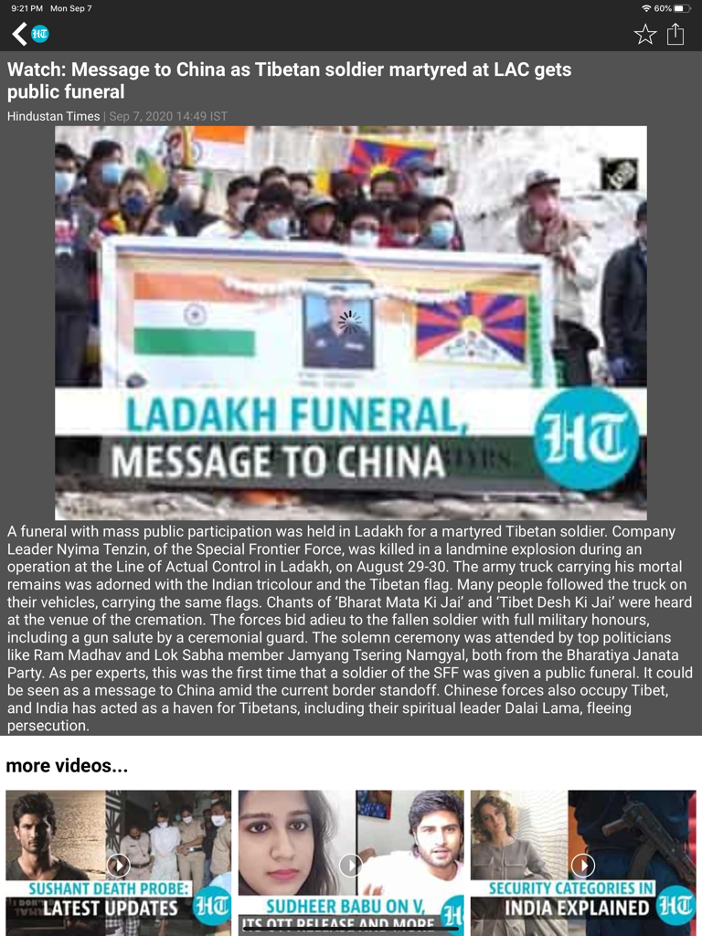 Application d'actualités Hindustan Times sur iPad montrant un article sur des funérailles publiques au Ladakh avec des miniatures vidéo ci-dessous