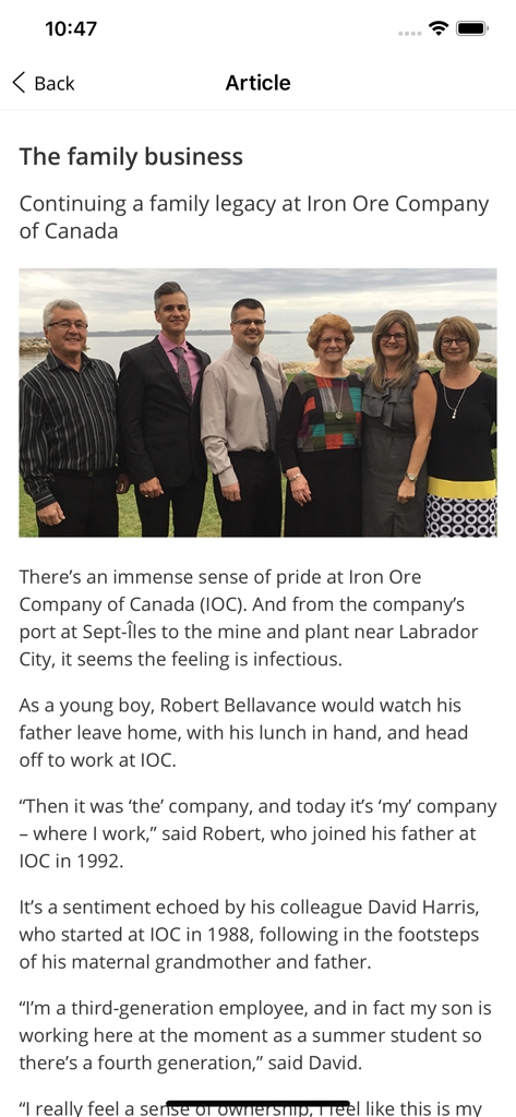 Rio Tinto Connect - Tela do aplicativo Rio Tinto Connect exibindo um artigo sobre o legado da empresa e histórias de funcionários