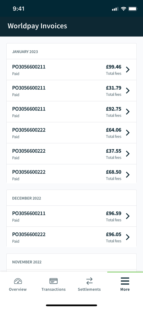 Worldpay Dashboard - Worldpay Dashboard mobile App-Bildschirm mit einer Liste von Geschäftsrechnungen und bezahlten Gebühren
