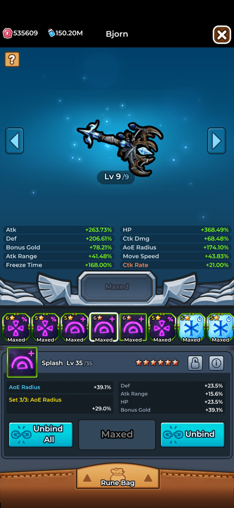 Waffenausrüstungs- und Splash-Runen-Upgrade-Bildschirm in Crush Them All, der verschiedene Statistik-Boni zeigt