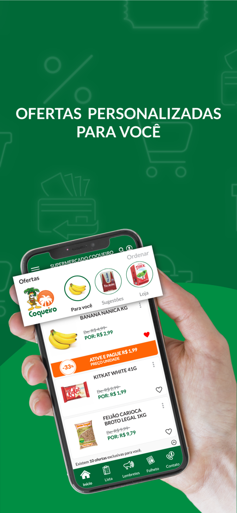 Supermercado Coqueiro - Mão segurando um smartphone mostrando ofertas de supermercado personalizadas no aplicativo Supermercado Coqueiro