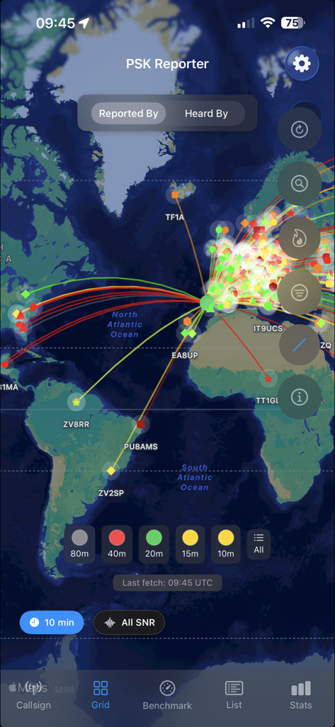 PSKReporter Client - PSKReporter Client app map showing global amateur radio signal propagation paths and band activity