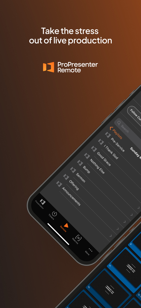 Interfaz de la aplicación ProPresenter Remote que muestra una lista de reproducción de producción en vivo con canciones de adoración y diapositivas de sermones