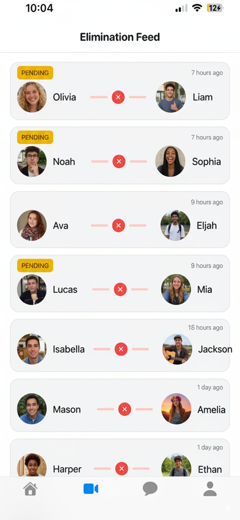 Senior Assassin - HuntinHuntin - Una pantalla móvil que muestra el feed de eliminaciones de un juego de Senior Assassin con fotos de jugadores y etiquetas pendientes