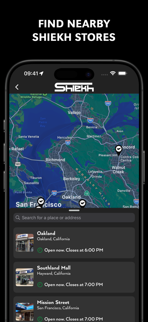 Pantalla del localizador de tiendas de la aplicación Shiekh Shoes mostrando un mapa del Área de la Bahía de San Francisco con pines de tiendas y una lista de ubicaciones con horarios de apertura