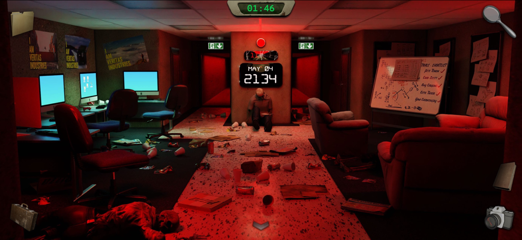 Um escritório bagunçado sob luzes vermelhas com computadores e pistas de quebra-cabeça no jogo Recursão.