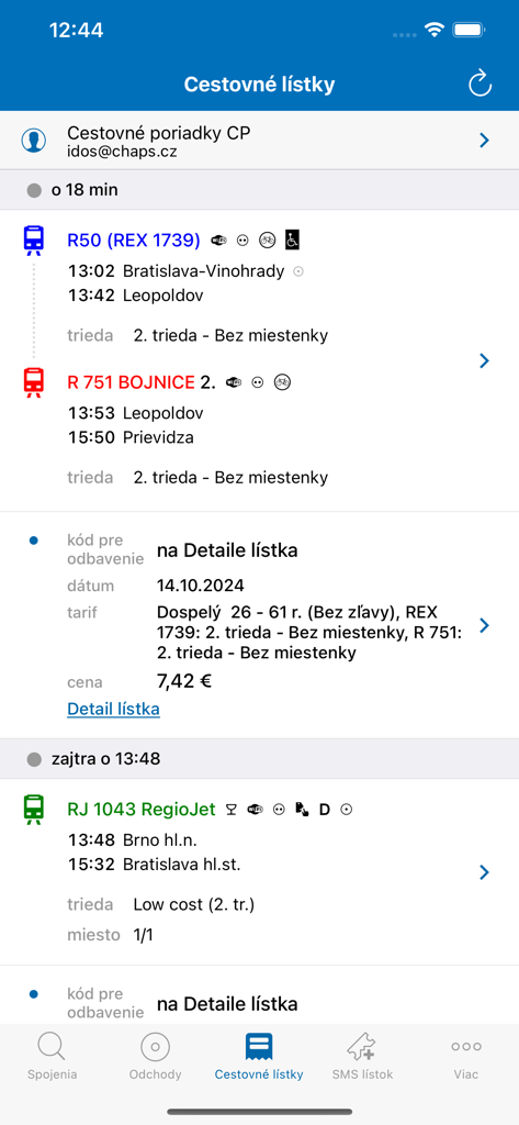 Interface de l'application Cestovne poriadky CP montrant les billets de train et les détails de tarification du voyage.