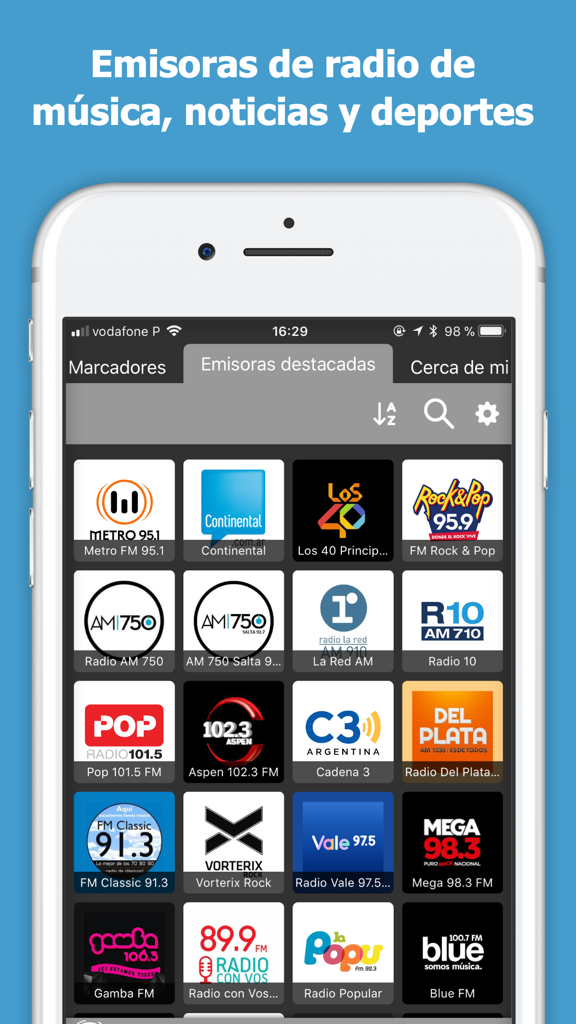 Una cuadrícula de logos de estaciones de radio argentinas populares en la aplicación Radio FM Argentina en un iPhone.
