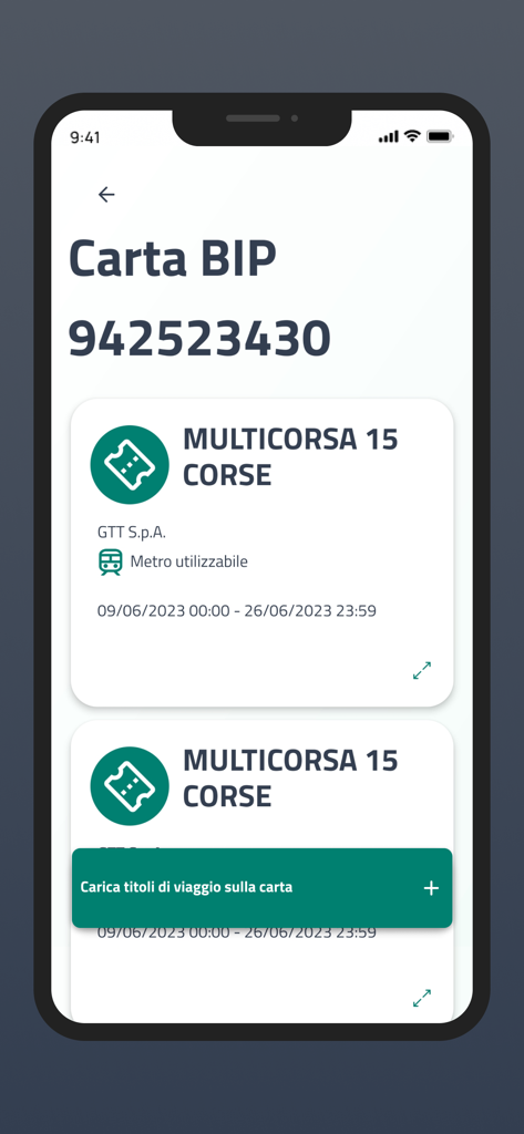 Interfaccia dell'app Bip Piemonte che mostra una carta dei trasporti digitale e abbonamenti di viaggio multi-corsa.