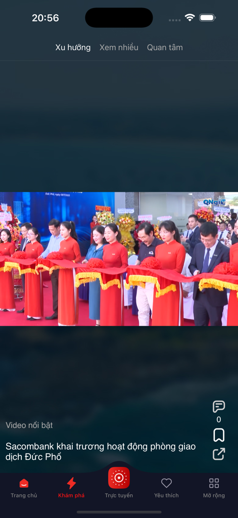 QNgTv Go - Die QNgTv Go App-Oberfläche zeigt ein lokales Nachrichten-Video über eine Zeremonie in der Provinz Quang Ngai