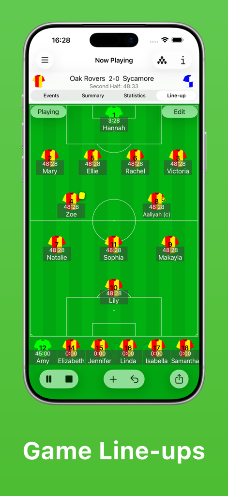 Soccer Teammate - Interface of the Soccer Teammate app showing a tactical soccer field with player positions and game line-ups.