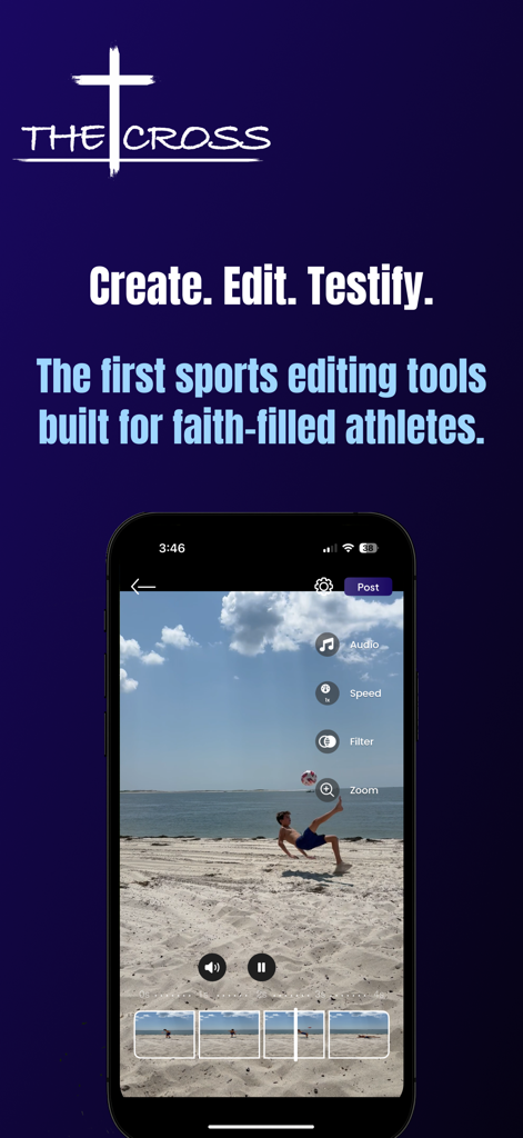 해변의 축구 선수가 있는 The Cross App의 비디오 편집 인터페이스를 보여주는 스마트폰.