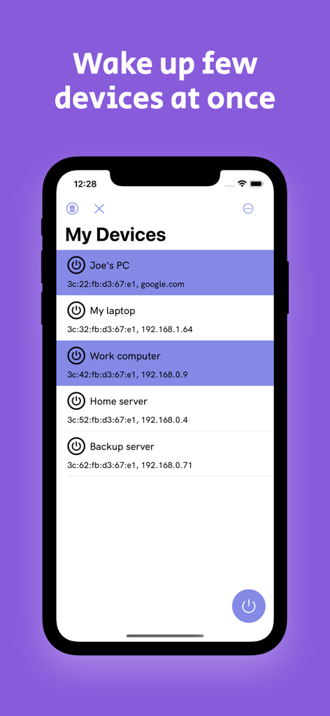 リモート起動用に複数のデバイスが選択された状態のWOLアプリインターフェース