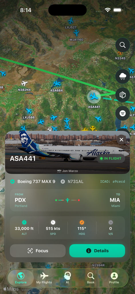 FlightTrackAI - Suivi de vol en direct sur FlightTrackAI montrant les détails du vol Alaska Airlines et l'itinéraire de Portland à Miami