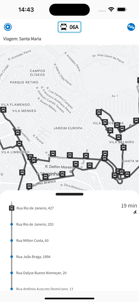 Viação Real - Interface de l'application mobile montrant une carte d'itinéraire de bus en temps réel et une liste des arrêts prévus pour la ligne Santa Maria à Varginha.