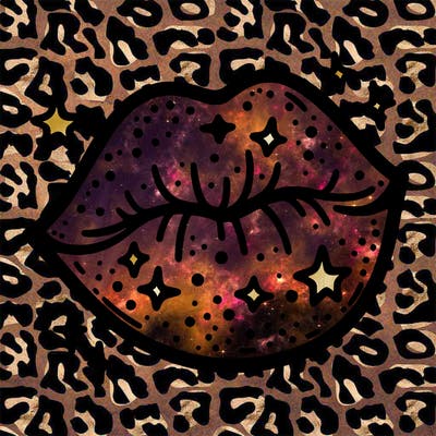 glittery lip
