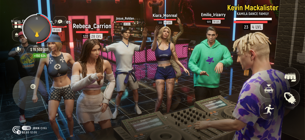 Players socializing and dancing at a nightclub in Grand Mobile RP Open World