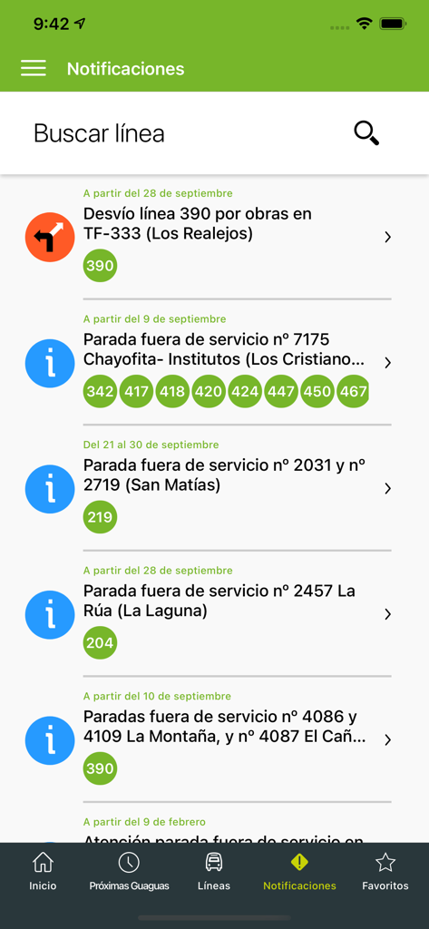 Titsa - Notifications screen in the Titsa app showing bus service updates and line alerts.