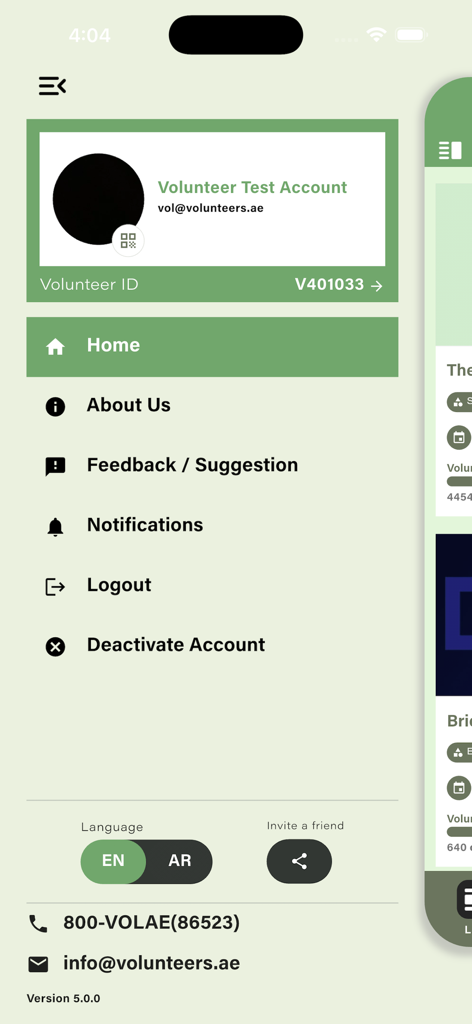 Menu de navigation latérale de l'application mobile Volunteers.ae affichant le profil utilisateur et les options de compte