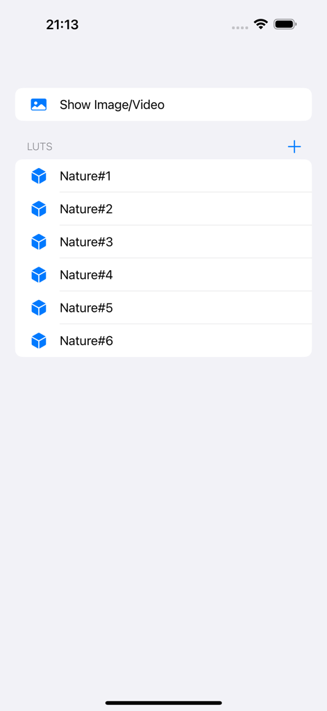 Lista de archivos LUT importados en la interfaz de la aplicación LUT Viewer para iOS.