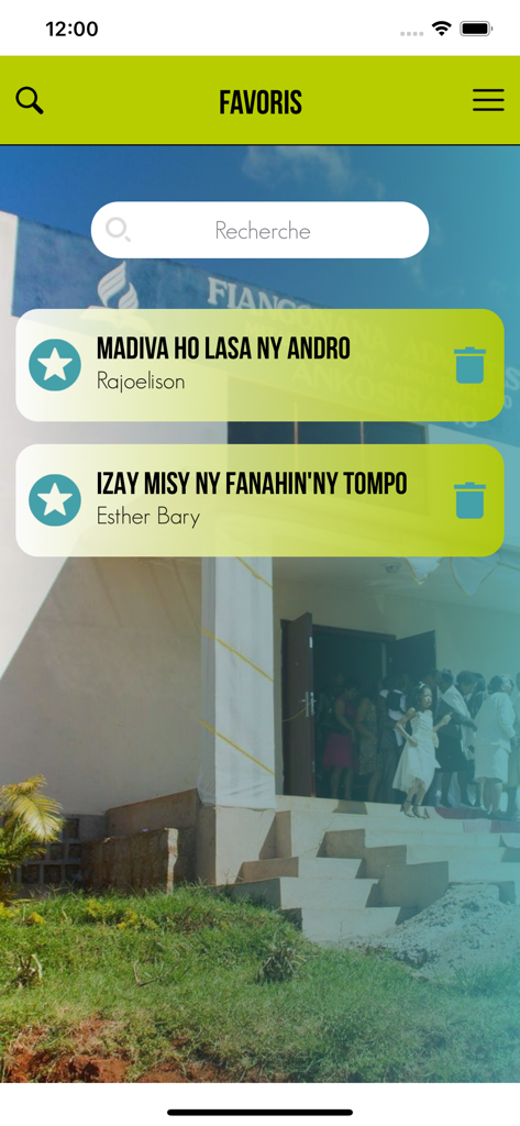 Fihirana Advantista - Favorites screen of the Fihirana Advantista app showing a list of saved Malagasy hymns with a search bar.