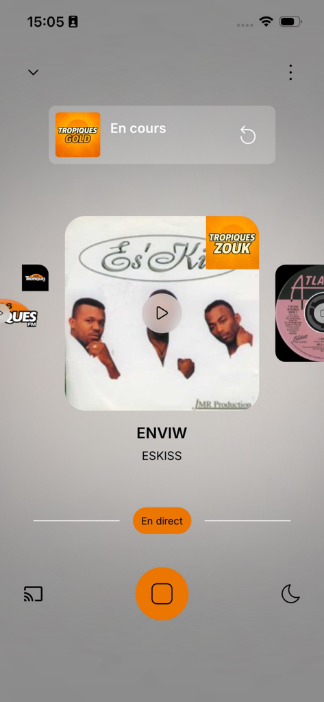 Interface du lecteur de l'application mobile Tropiques FM diffusant du Zouk en direct
