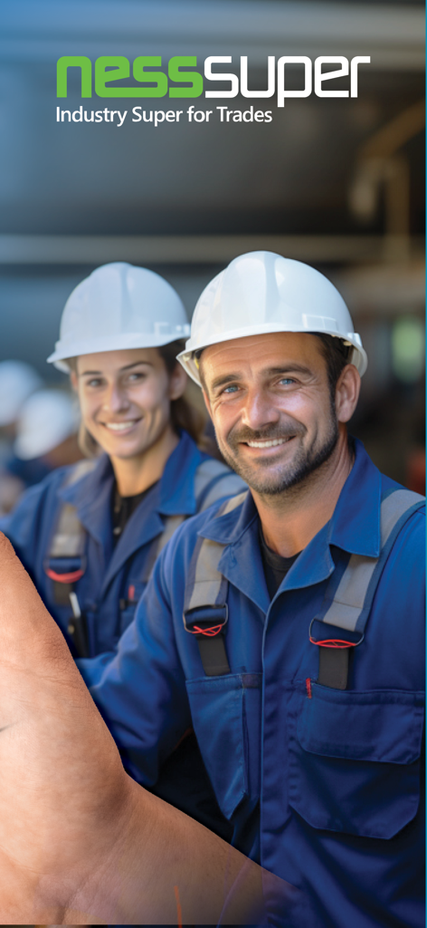 Pantalla de inicio de la app NESS Super mostrando trabajadores con cascos y el lema Industry Super for Trades