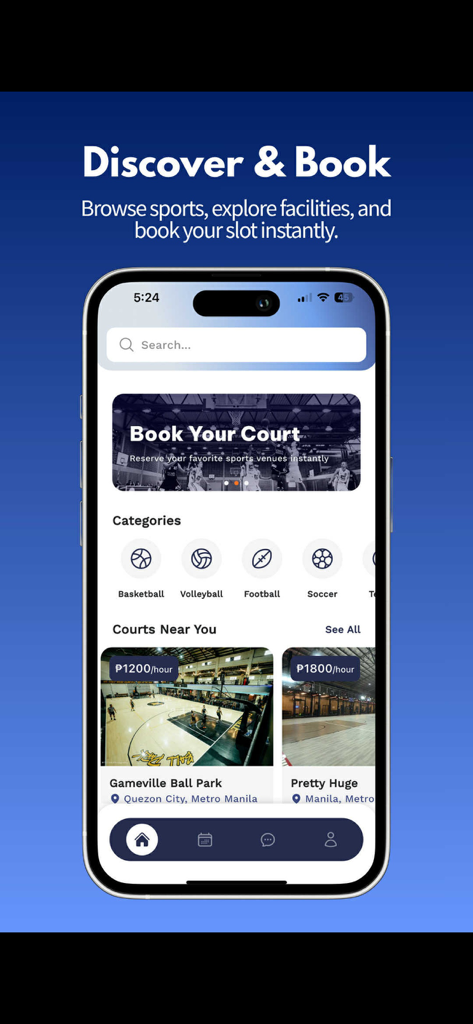 PlaySpot Booking Services - PlaySpotモバイルアプリのホーム画面。スポーツ施設カテゴリとローカルコート予約オプションが表示されています。
