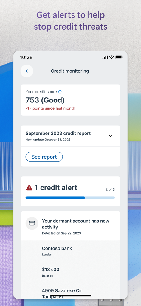 Microsoft Defender: Security - Interface do aplicativo móvel Microsoft Defender para monitoramento de crédito mostrando pontuação de crédito e um alerta de segurança