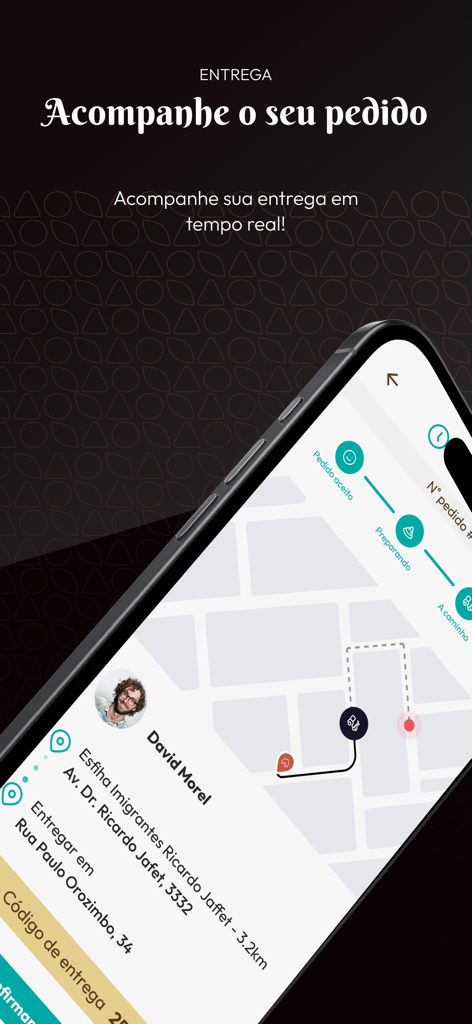 Esfiha Imigrantes - Interface do aplicativo Esfiha Imigrantes mostrando rastreamento de entrega em tempo real em um mapa com o progresso do status do pedido.