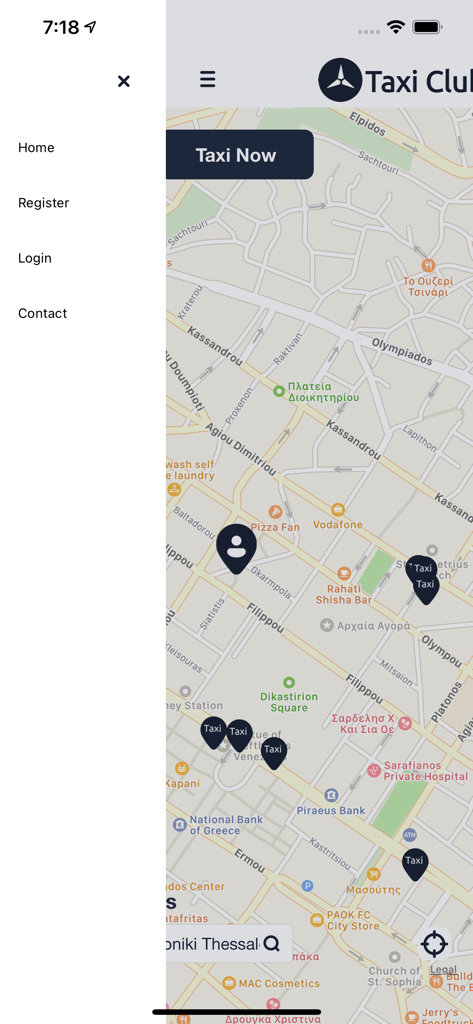 TaxiClub - 실시간 택시 위치가 표시된 지도와 등록 및 로그인을 위한 측면 탐색 메뉴가 있는 택시클럽 모바일 앱 인터페이스