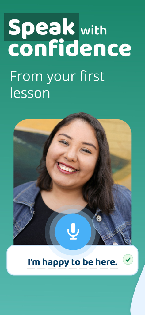 Xeropan: Learn languages - Una mujer sonriente usando la aplicación Xeropan para practicar conversación impulsada por IA y ganar confianza desde la primera lección.