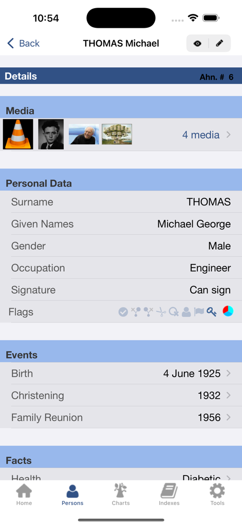 Detailed profile view of an ancestor in the Heredis 2026 app showing personal data and life events