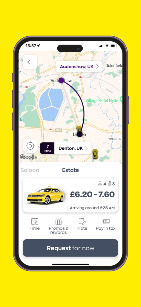 Call A Car Taxis - 콜 어 카 택시 앱의 인터페이스. 지도 경로, 고급 차량의 예상 요금, 택시 결제 옵션이 표시됩니다.