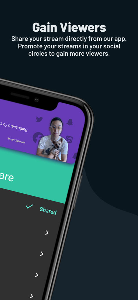 Streamlabs Controller - A smartphone screen showing the Streamlabs Controller feature to share and promote live streams on social media