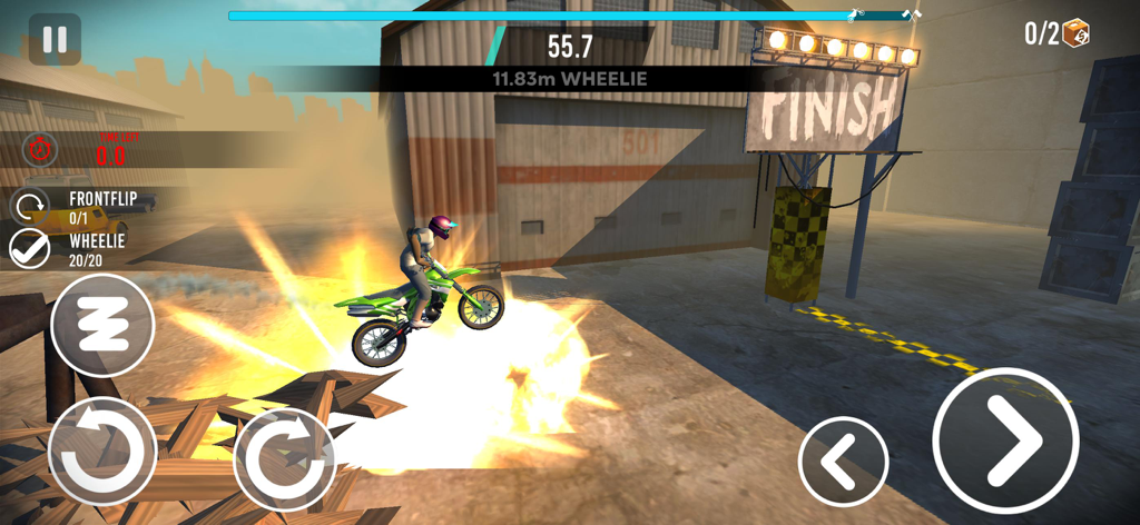 Una moto de motocross realizando un salto acrobático cerca de la línea de meta en Stunt Bike Extreme.