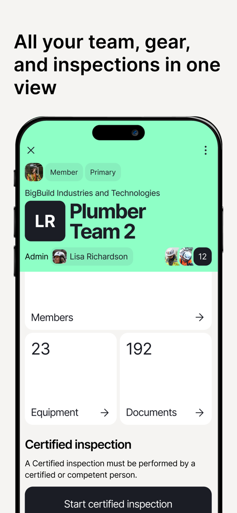 Interfaccia dell'app Twiceme per la gestione del team professionale che mostra lo stato dell'attrezzatura e delle ispezioni
