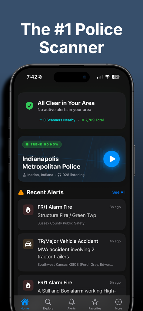 Police Scanner: Crime Radar - Pantalla de inicio de la aplicación Escáner Policial que muestra alertas de emergencia recientes y transmisiones en vivo