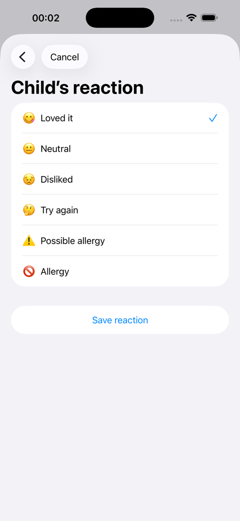 The child reaction logging interface in the My Weaning app showing options to track food preferences and potential allergies.