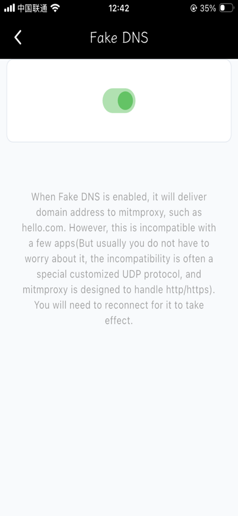 mitmproxy client by txthinking - Una pantalla en la aplicación mitmproxy client que muestra la configuración de DNS falso con un interruptor activado.