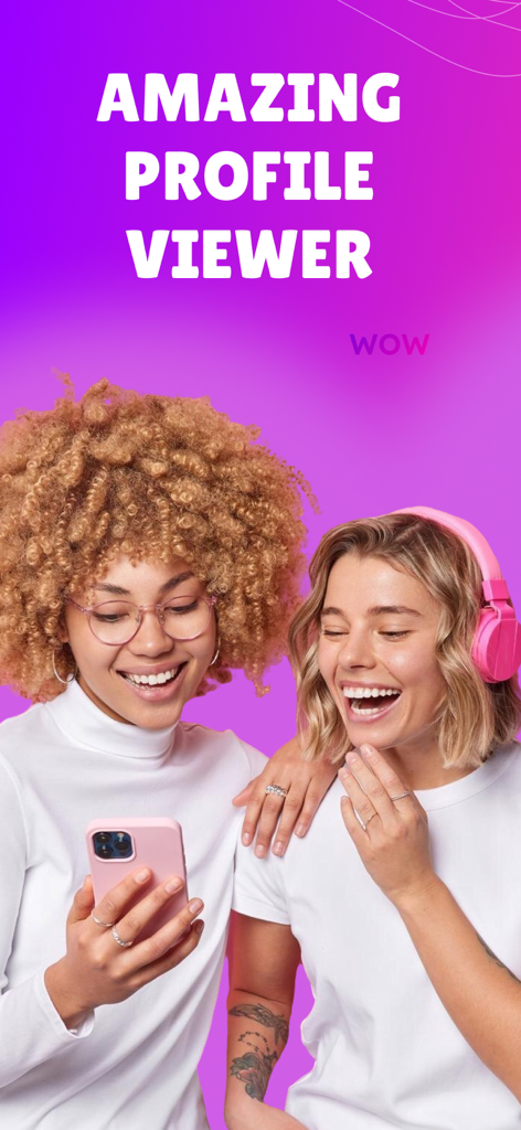 Amazing Profile Viewer - Dos mujeres jóvenes riendo mientras miran un smartphone para la aplicación de redes sociales Visor de Perfiles Increíble