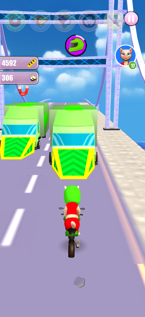 Princess Cat Lea Run - Princess Cat Lea riding a green motorcycle on a bridge and dodging two large trucks.
