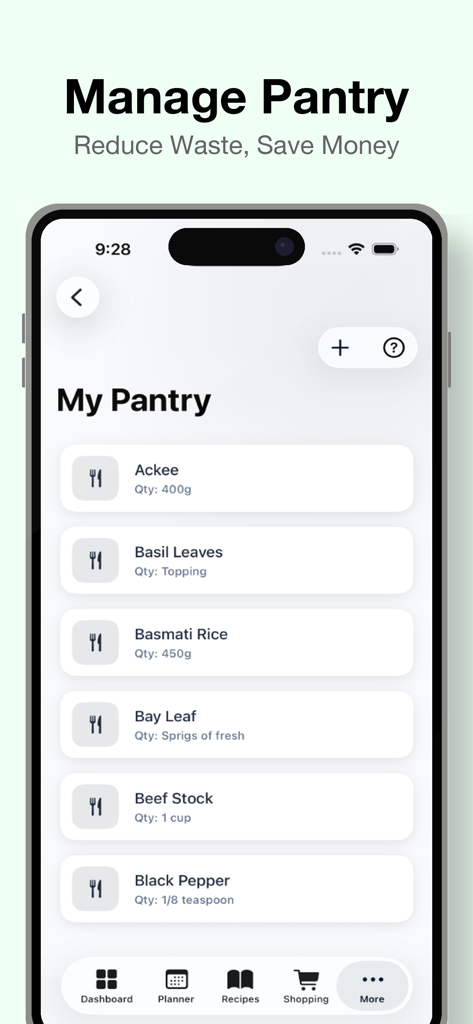 Interface de aplicativo móvel para gerenciar o inventário da despensa com uma lista de itens alimentícios e quantidades.