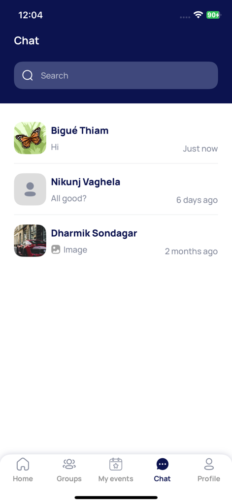 Declic - A screenshot of the Declic app chat interface showing a list of recent messages and a search bar
