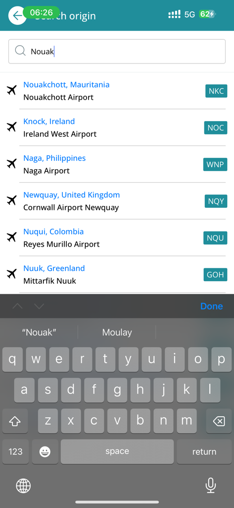 La aplicación móvil HA voyages muestra la interfaz de origen de búsqueda con una lista de aeropuertos internacionales sugeridos.