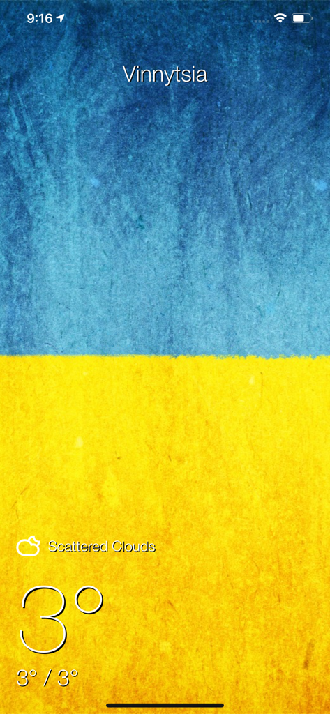 Local Meteo - weather live - Local Meteo app interface displaying weather for Vinnytsia against the Ukrainian flag