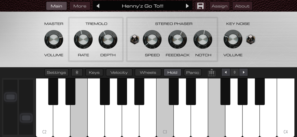 Interface do aplicativo de piano elétrico House Mark I com botões virtuais e teclado
